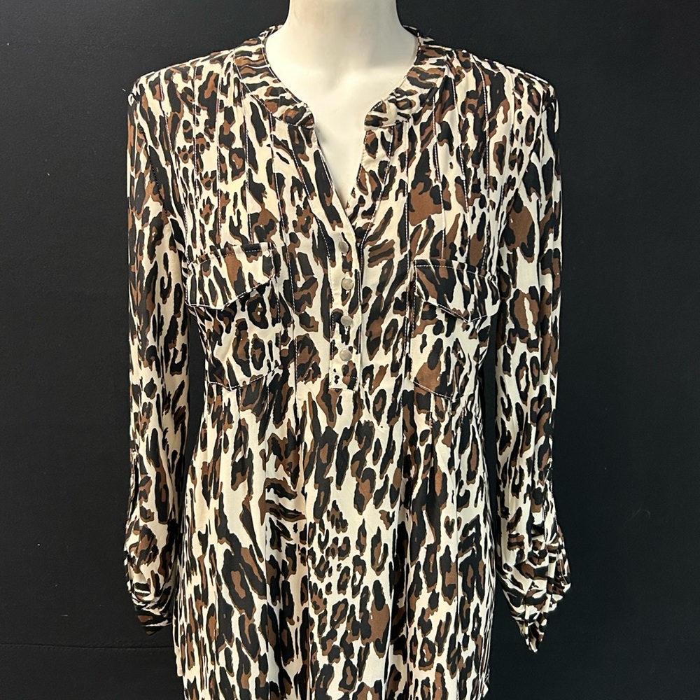 Lily Morgan Women's Leopard Print Blouse - Picture 2 of 6